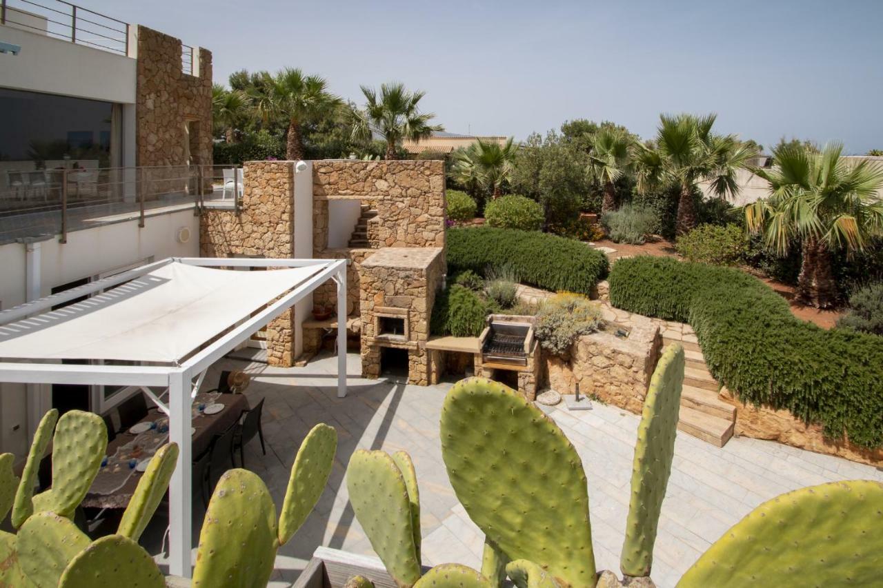 Villa Afrodite | Luxury Villa And Pool クストナーチ エクステリア 写真