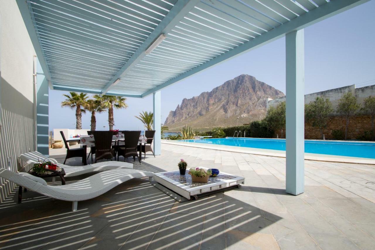 Villa Afrodite | Luxury Villa And Pool クストナーチ エクステリア 写真